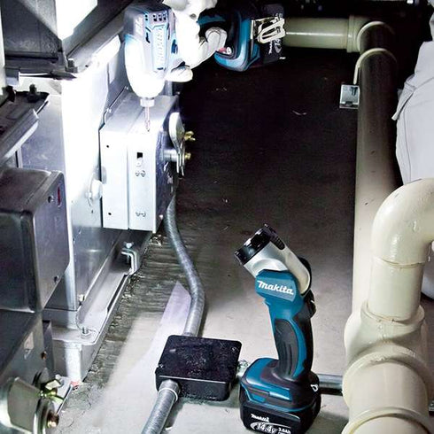 牧田Makita DML802 18V充電電筒(淨機)