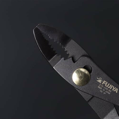 富士箭Fujiya黑金210-190-BG薄咀曲頭鯉魚鉗