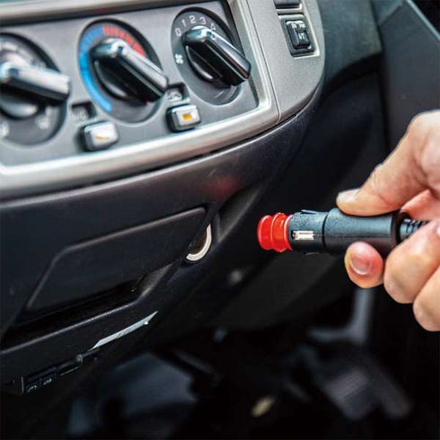 牧田Makita CW001GZ01 40V / 18V / AC220V充電式冷暖保溫箱20L(淨機)