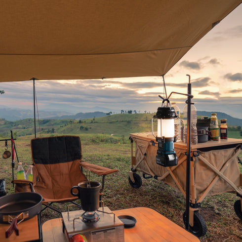 牧田Makita DMR057 18V充電式提燈收音機(淨機)