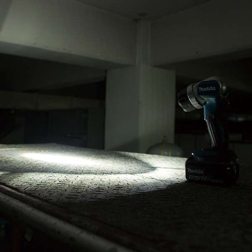 牧田Makita DML808 18V充電電筒(淨機)