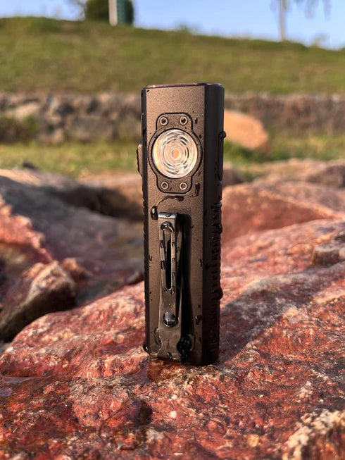 Trustfire MINI X3聚泛光鐳射UV四用充電磁吸電筒