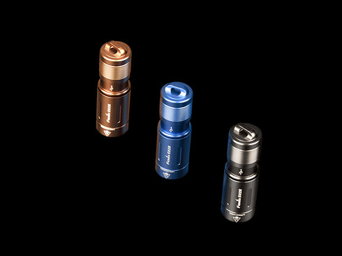 Fenix E02R充電迷你匙扣電筒
